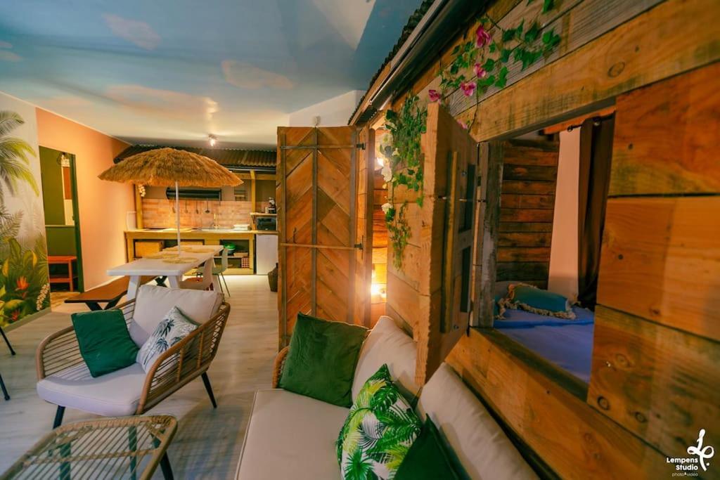 Appartement La Cabane Du Jardin Troyes Esterno foto